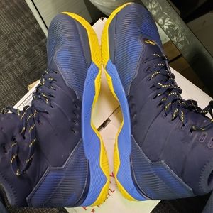 Under Armour men's shoes